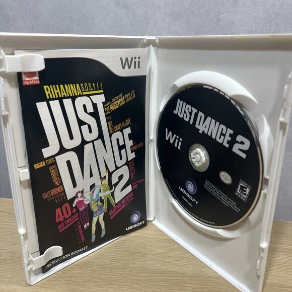 Just Dance 2 (Nintendo Wii, 2010) CIB - Tested - Ubisoft - Works Great - Picture 3 of 5